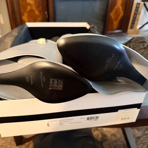 Givenchy grey Heeled Boots . Calf leather - Picture 3 of 12